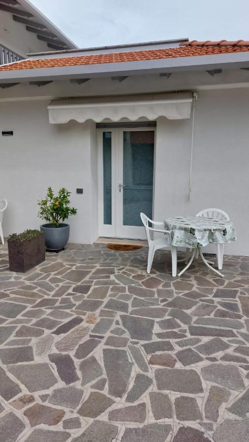 Apartmán Sam&Sun Torbole Sul Garda Exteriér fotografie