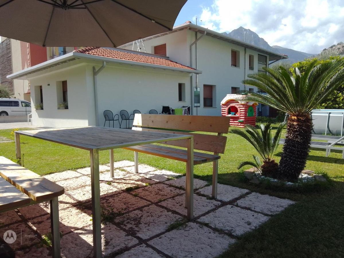 Apartmán Sam&Sun Torbole Sul Garda Exteriér fotografie