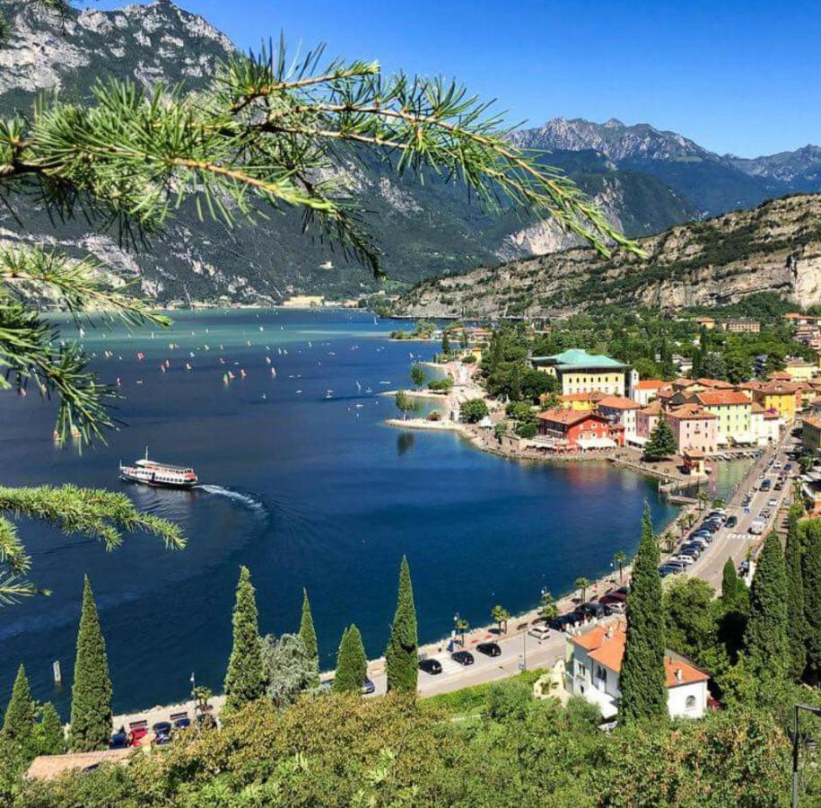 Apartmán Sam&Sun Torbole Sul Garda Exteriér fotografie